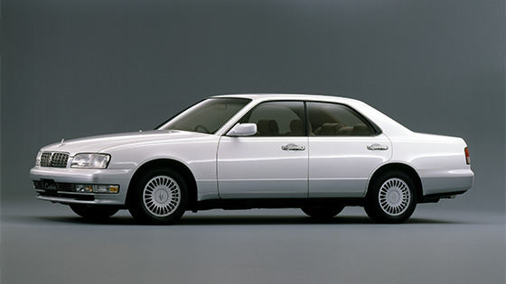 Cedric Model Y33